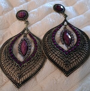 Elegant Purple and Gold Dangle Earrings